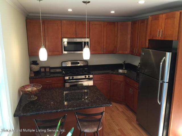 111 Dent Road Staten Island, NY 10308 - Photo 24 of 34 dent breakfast area off family room pic