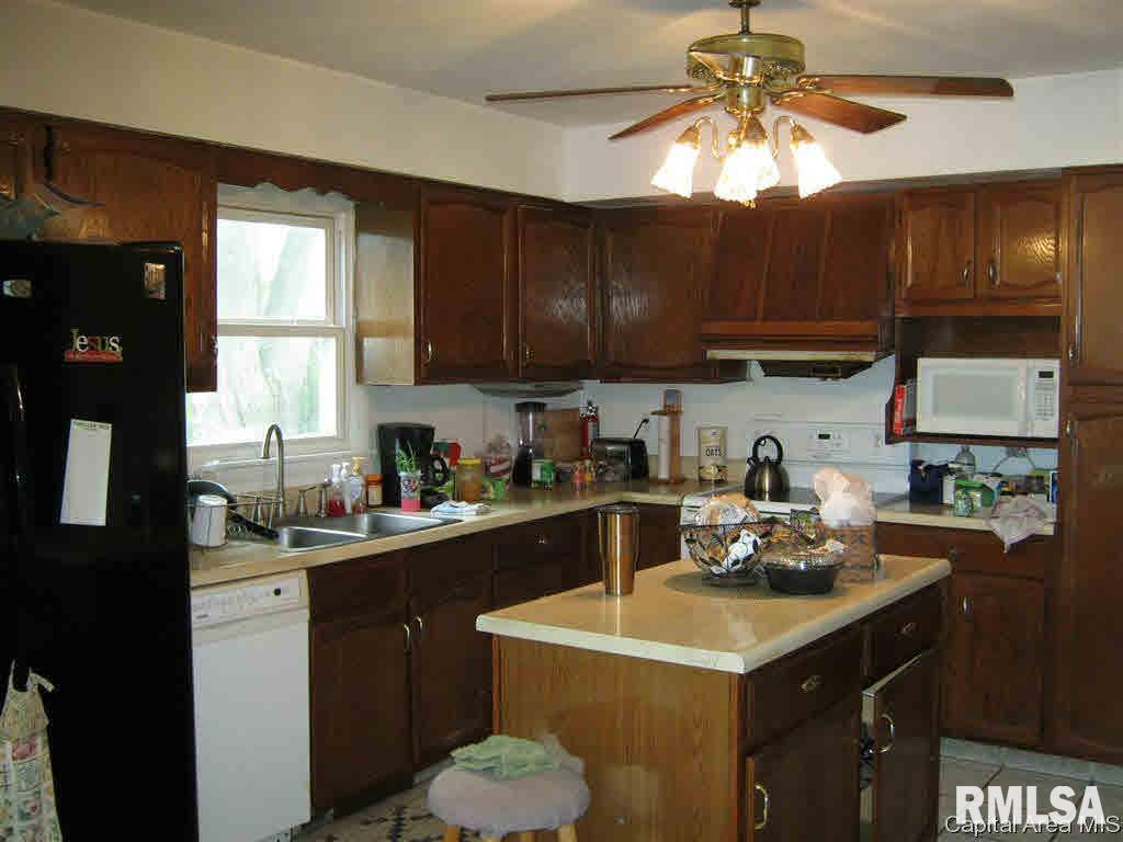 2616 Sherborn Road Springfield, IL 62702 - Photo 6 of 11