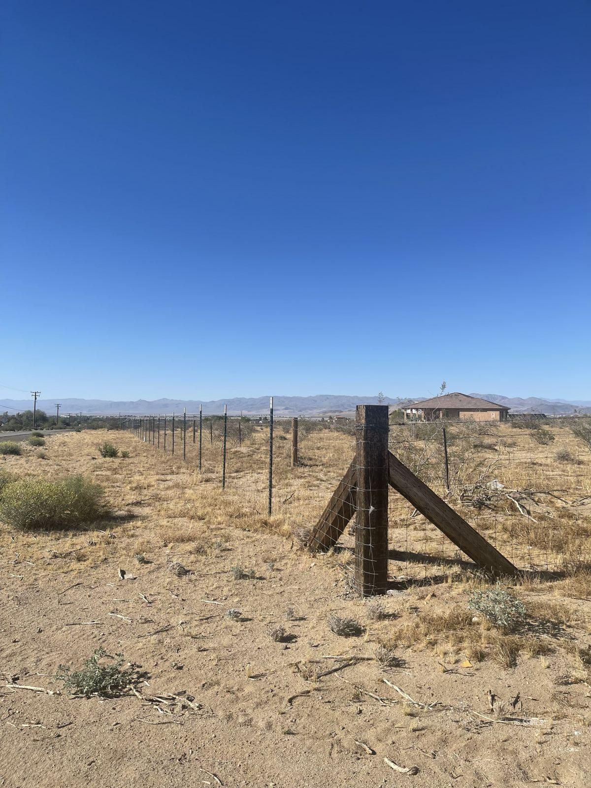Gateway Boulevard South Ridgecrest, CA 93555 - Photo 8 of 24