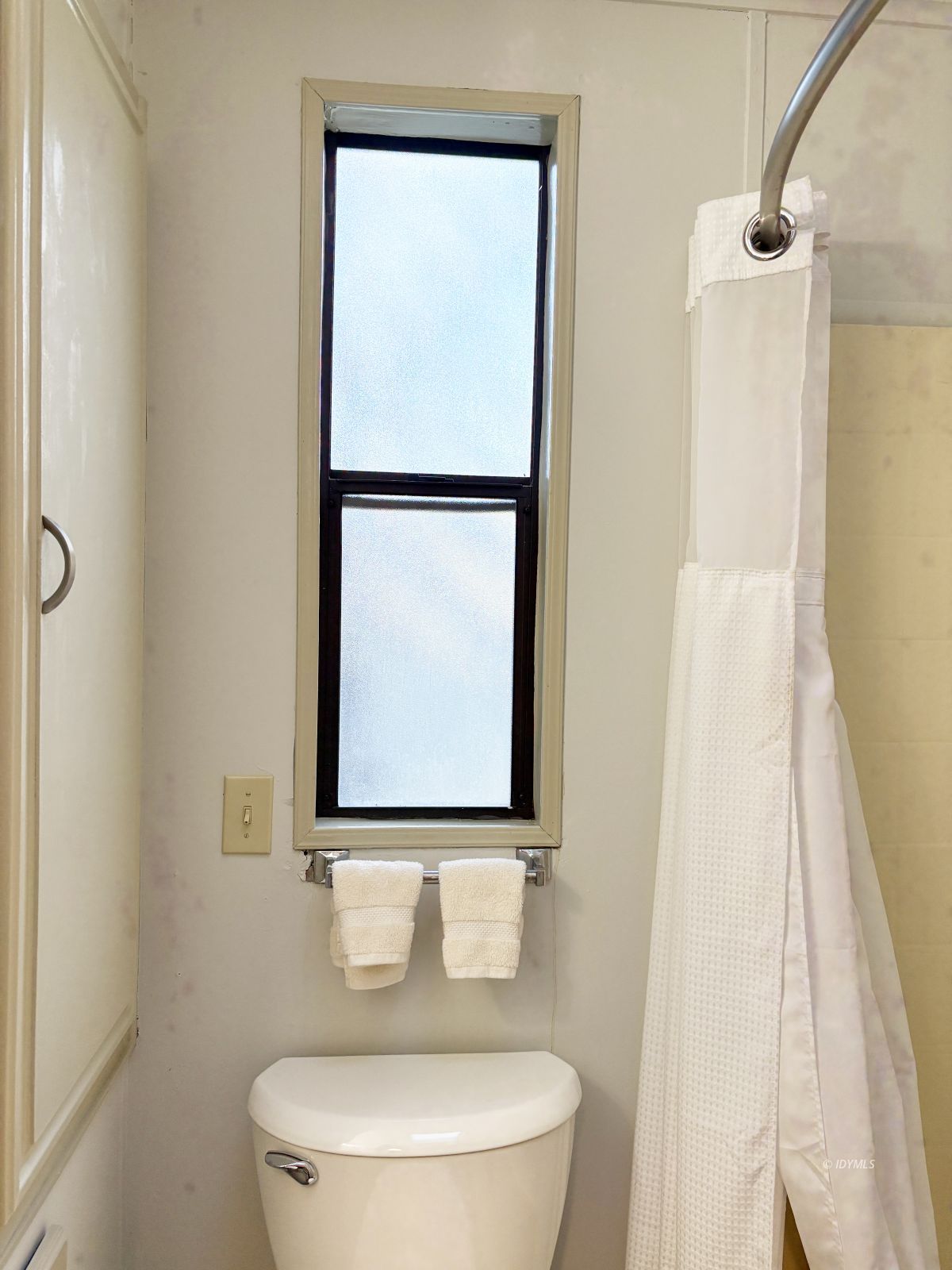 25955 Highway 243, Unit 1 Idyllwild, CA 92549 - Photo 12 of 33 Bathroom