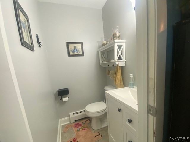 4743 Cottage Road Royalton, NY 14067 - Photo 28 of 41 Master Half Bath
