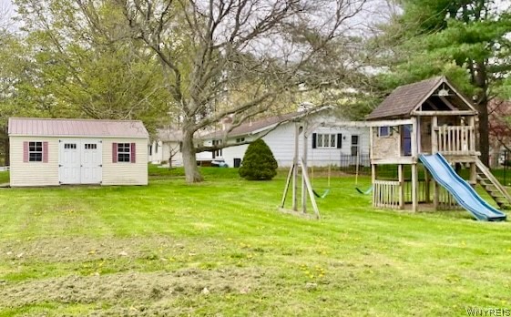 4743 Cottage Road Royalton, NY 14067 - Photo 5 of 41 Shed and Playset