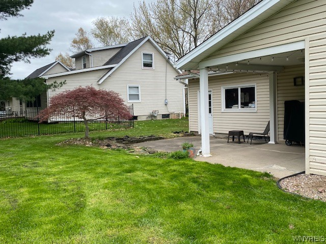 4743 Cottage Road Royalton, NY 14067 - Photo 7 of 41 Flowering Tree