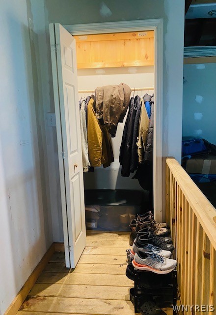 4743 Cottage Road Royalton, NY 14067 - Photo 9 of 41 Closet in Entryway into the house