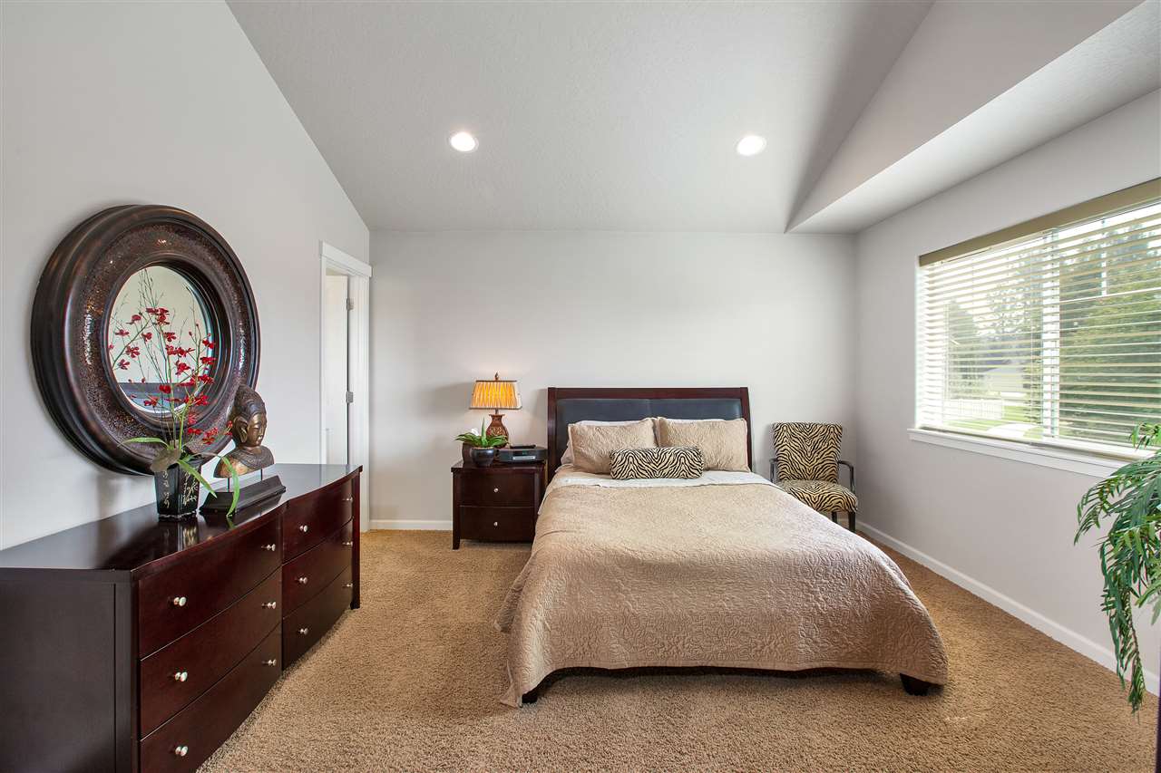 8919 North Barnes Road Spokane, WA 99208 - Photo 14 of 20 Gallery Image 14