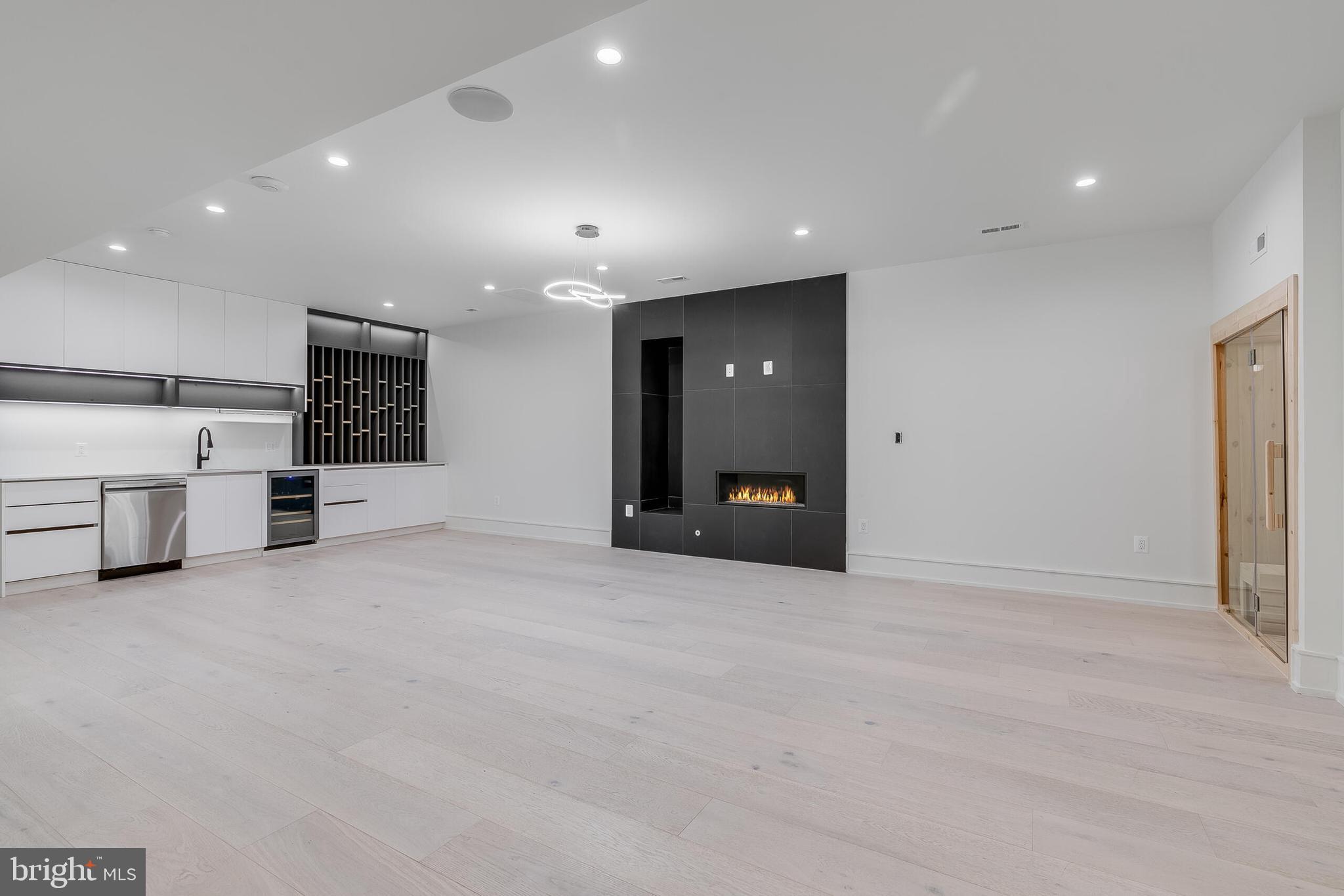 8757 Brook Road McLean, VA 22102 - Photo 35 of 45