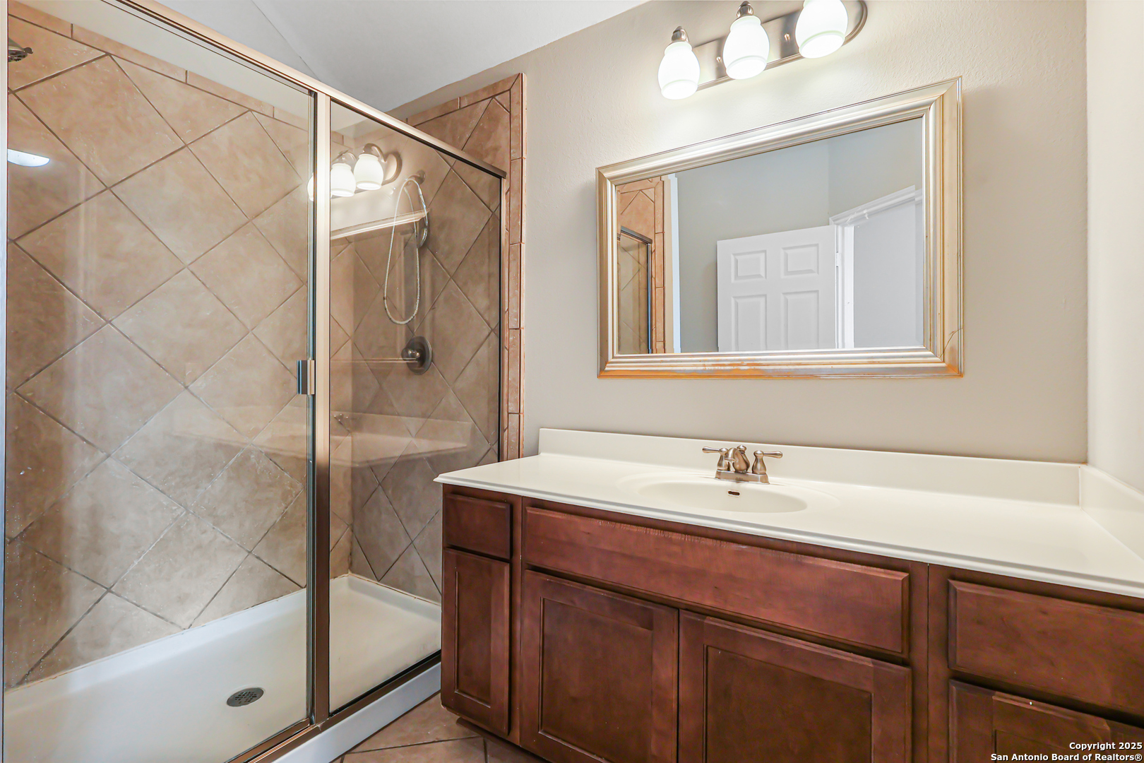 6731 Terra Rye San Antonio, TX 78240 - Photo 14 of 27