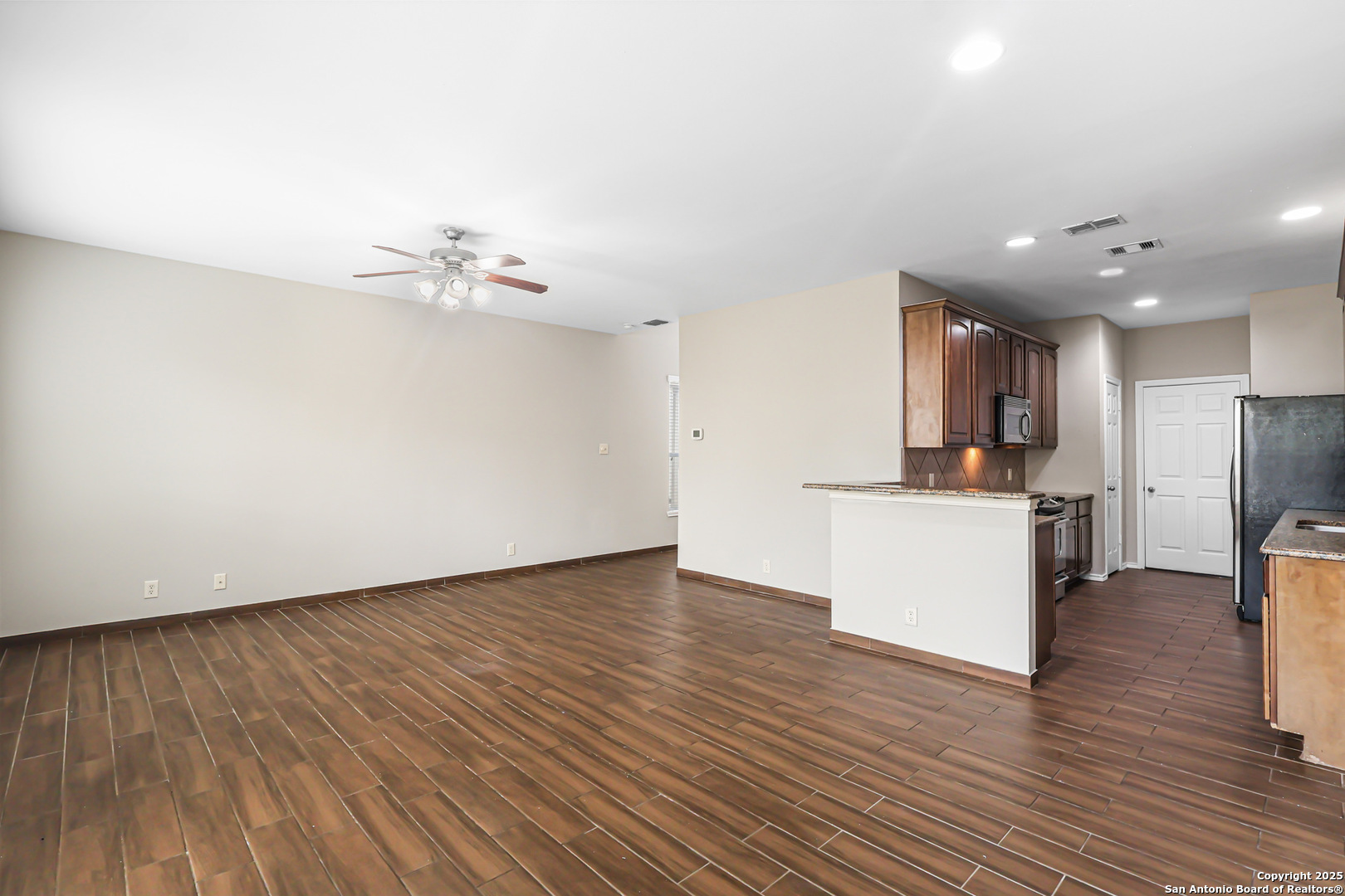 6731 Terra Rye San Antonio, TX 78240 - Photo 6 of 27