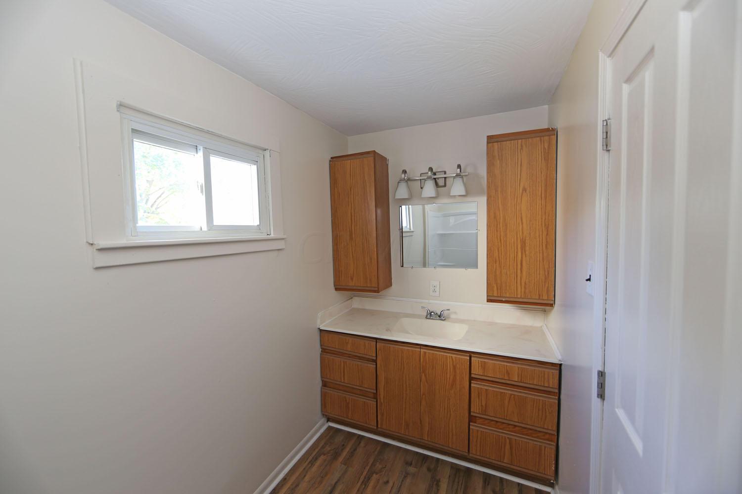 79 Columbus Road Mount Vernon, OH 43050 - Photo 17 of 31 Gallery Image 17