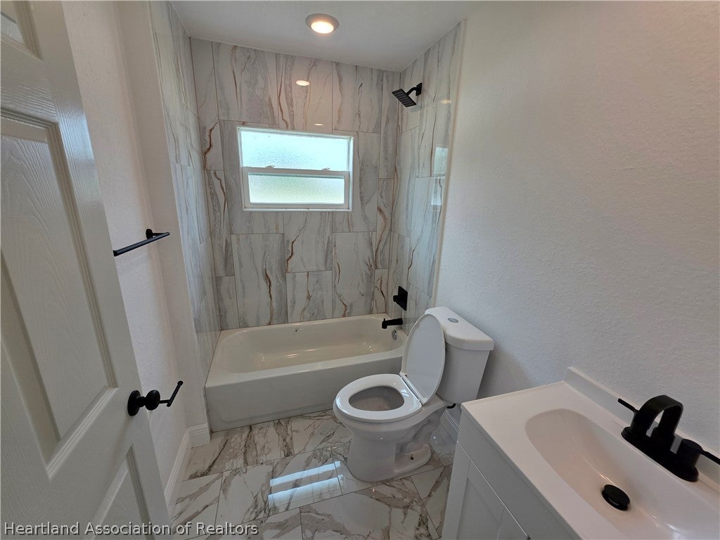 2423 Bandra Road West Avon Park, FL 33825 - Photo 3 of 13 Gallery Image 3