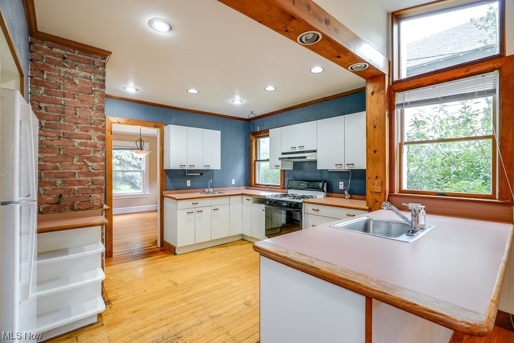 3021 Somerton Road Cleveland, OH 44118 - Photo 11 of 32 Gallery Image 11