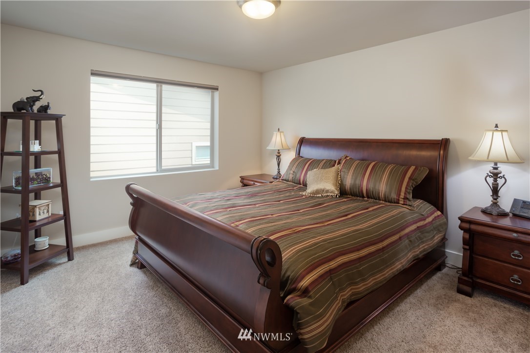 5211 Northeast 11th Place Renton, WA 98059 - Photo 22 of 25 Gallery Image 22