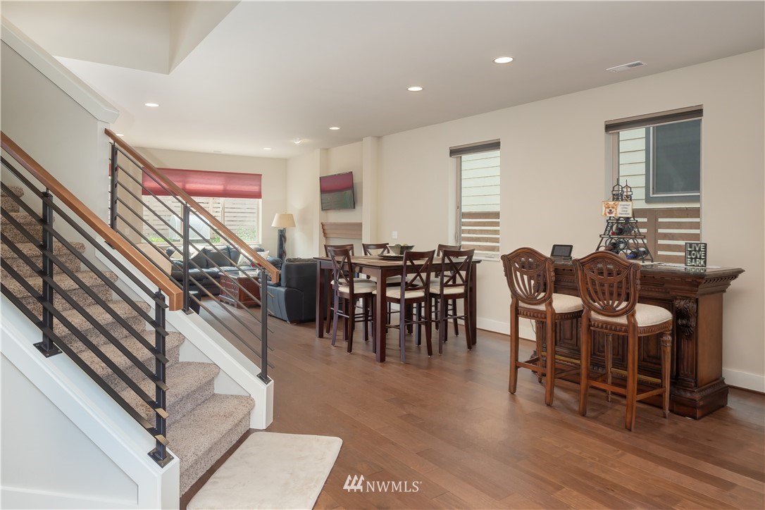5211 Northeast 11th Place Renton, WA 98059 - Photo 5 of 25 Gallery Image 5