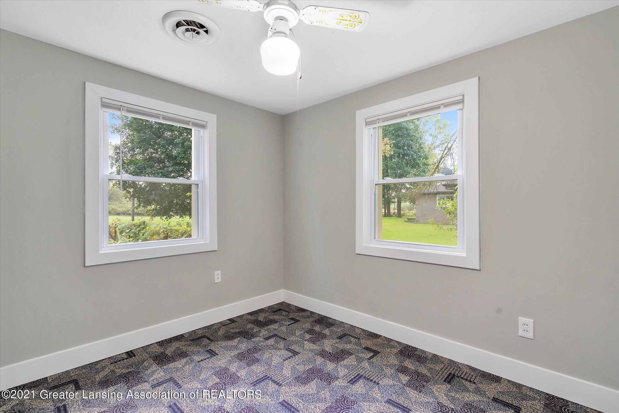 2925 South Canfield Road Eaton Rapids, MI 48827 - Photo 24 of 31 24-2925 S Canfield Rd-Windowstill Real E