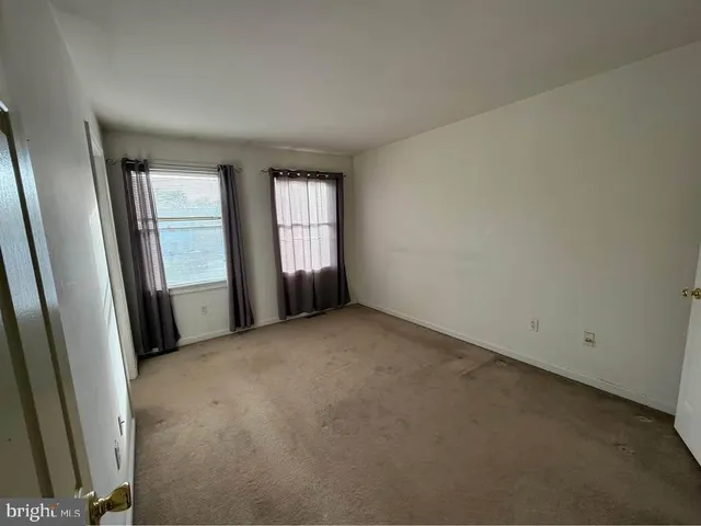 $1,800 | 328 Lincoln Avenue, Harrisburg, PA 17111