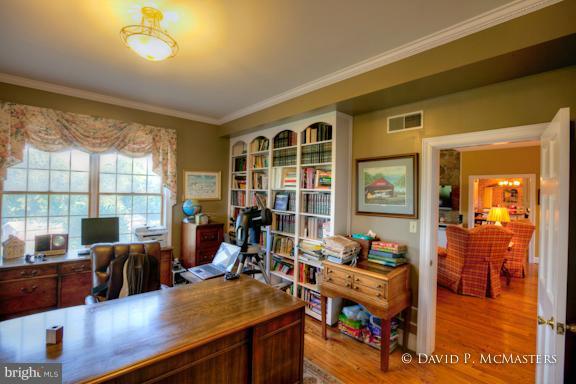 290 Falling Spring Road Shepherdstown, WV 25443 - Photo 11 of 30 Interior (General)