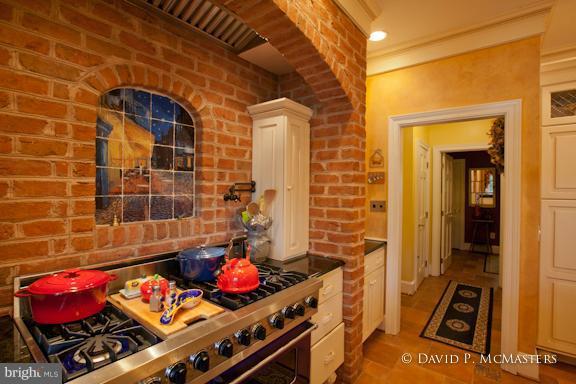 290 Falling Spring Road Shepherdstown, WV 25443 - Photo 7 of 30 Kitchen