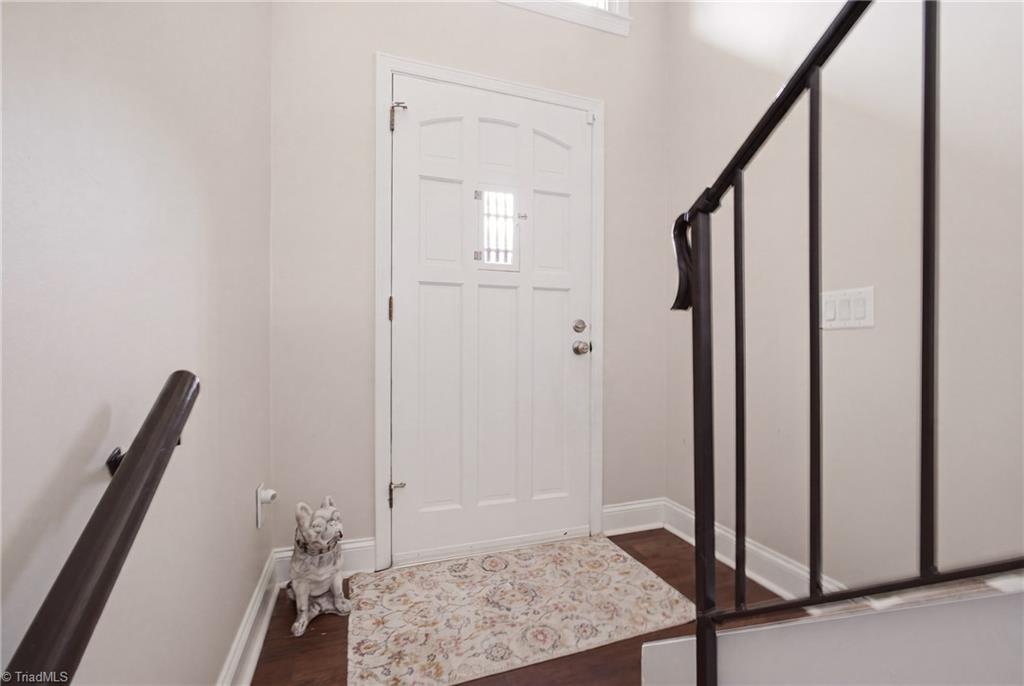 136 Stratford Road Lexington, NC 27292 - Photo 4 of 30 Gallery Image 4