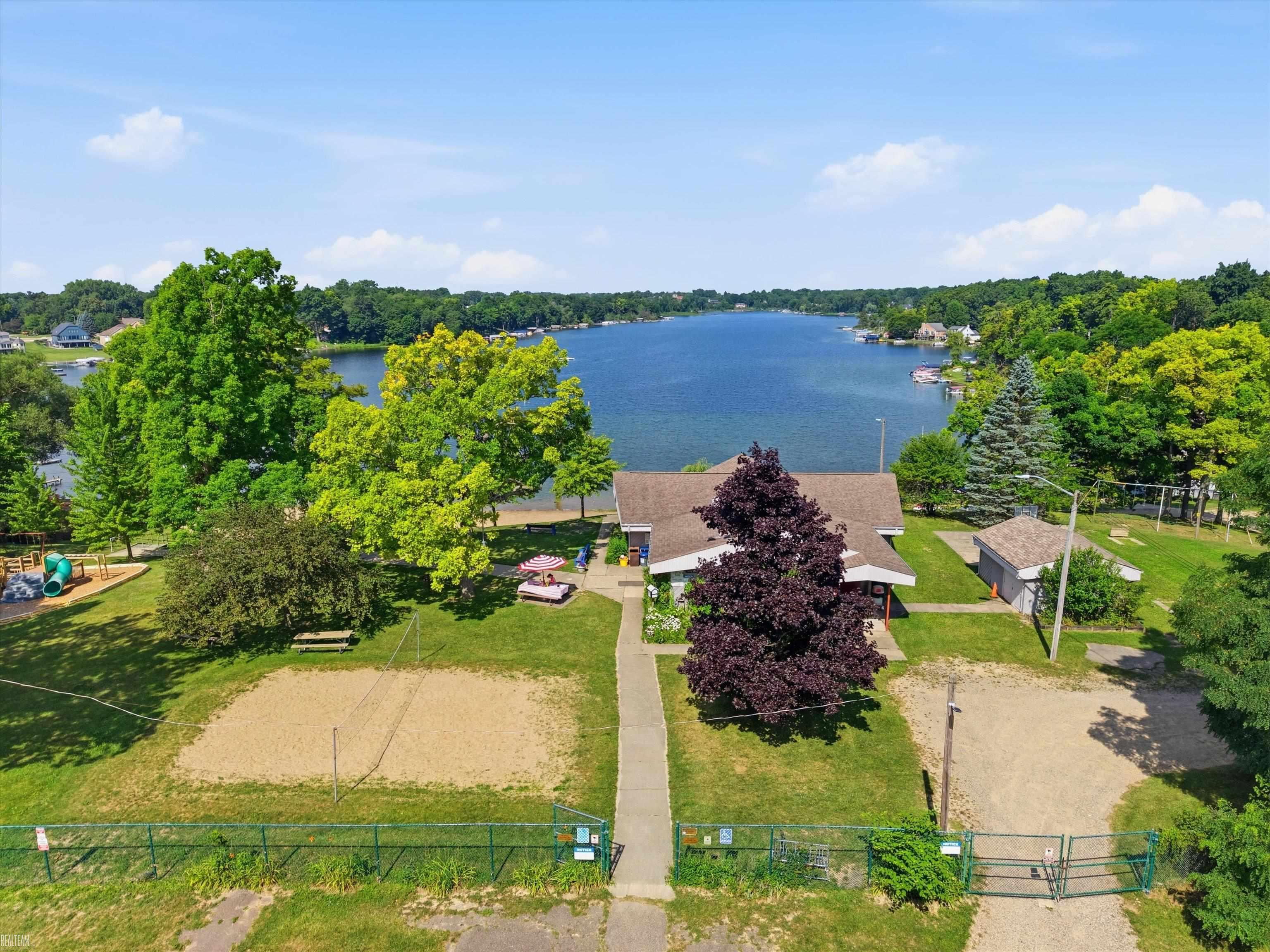 715 North Conklin Road Lake Orion, MI 48362 - Photo 49 of 54 Gallery Image 49