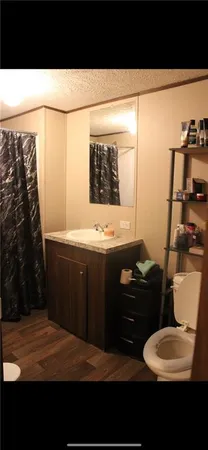 $95,000 | 1 Oakdale Drive, Lexington, MO 64067