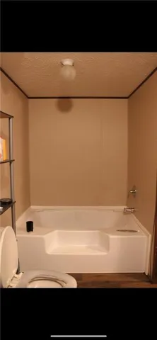 $110,000 | 1 Oakdale Drive, Lexington, MO 64067