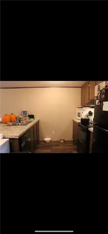 $110,000 | 1 Oakdale Drive, Lexington, MO 64067