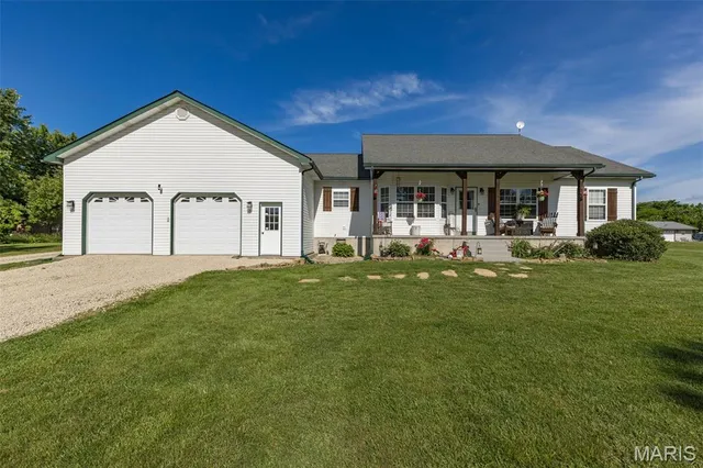 $343,000 | 4601 Bb Highway, Bismarck, MO 63624
