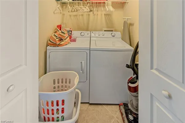 $7,300 | 9715 Acqua Court, Unit 127, Naples, FL 34113