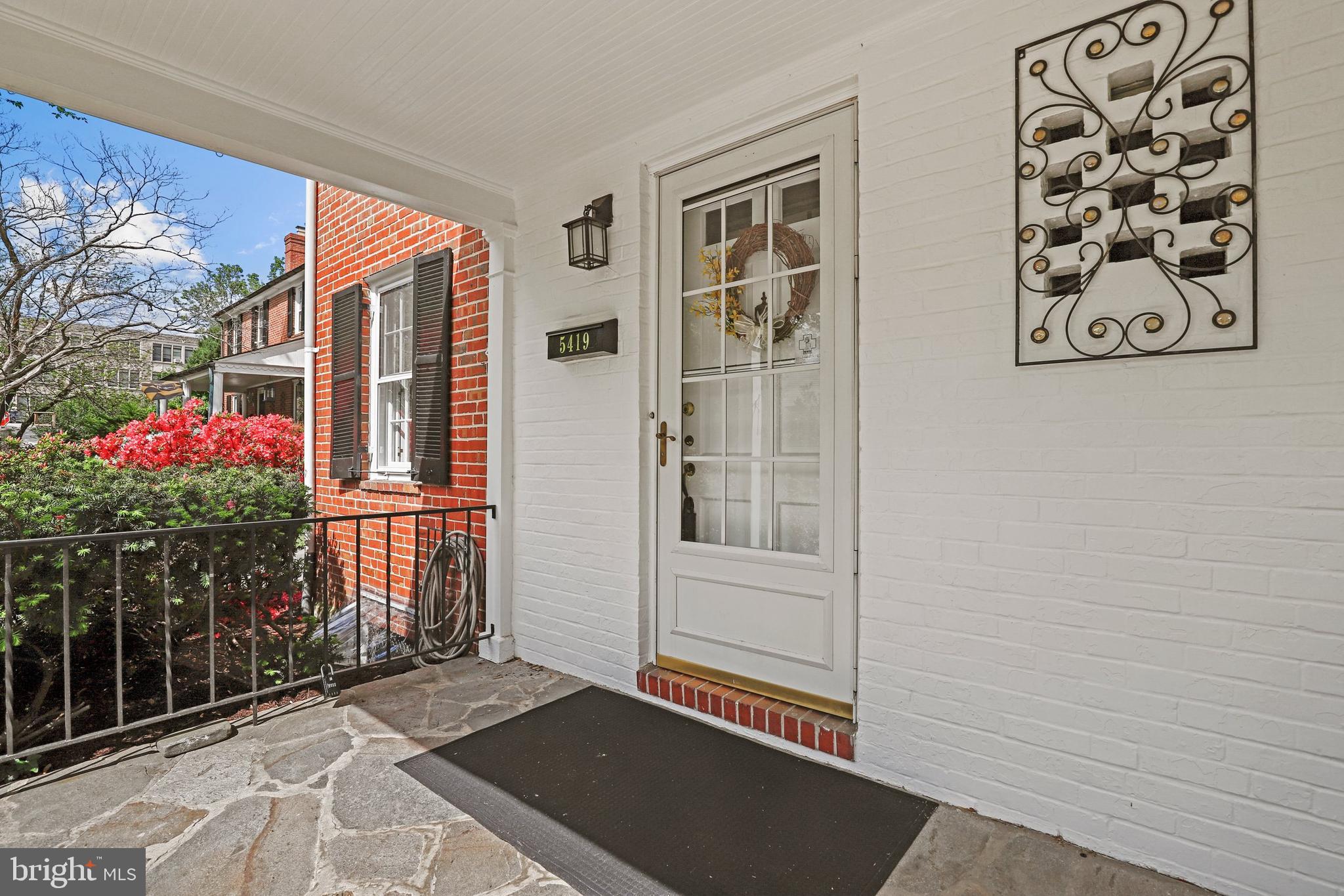 5419 Willowmere Way Baltimore, MD 21212 - Photo 2 of 37
