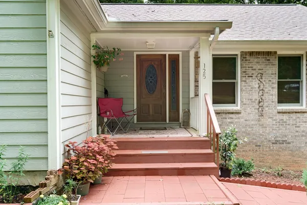 $400,000 | 125 Jess Hooper Drive, Hayesville, NC 28904