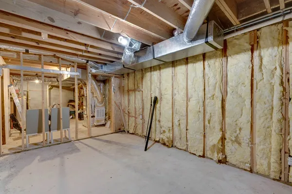 $400,000 | 125 Jess Hooper Drive, Hayesville, NC 28904