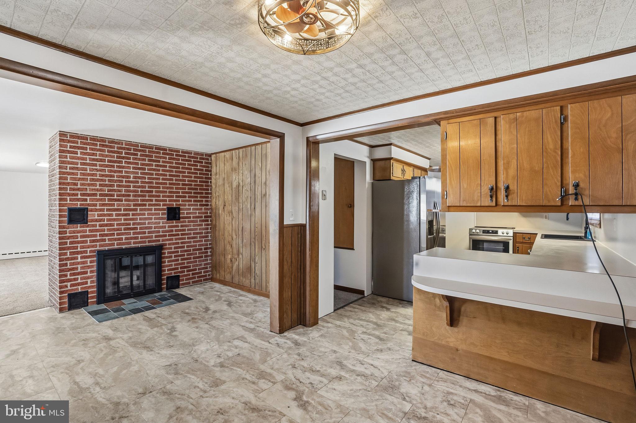 610 East Market Street Beavertown, PA 17813 - Photo 8 of 40