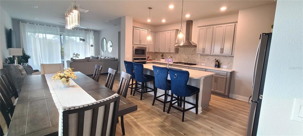 5633 Del Coronado Drive Apollo Beach, FL 33572 - Photo 6 of 39