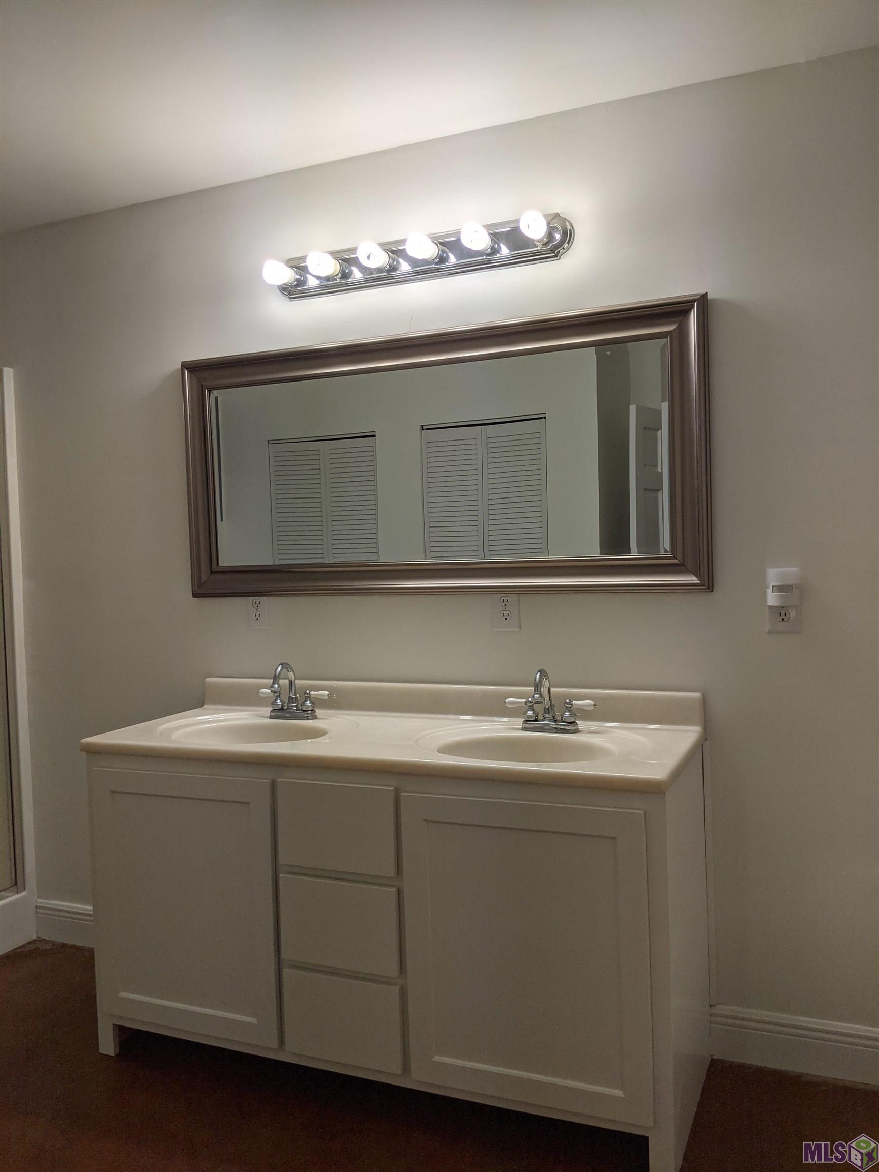 4855 Highway 952 Jackson, LA 70748 - Photo 12 of 34 PRIMARY BATH