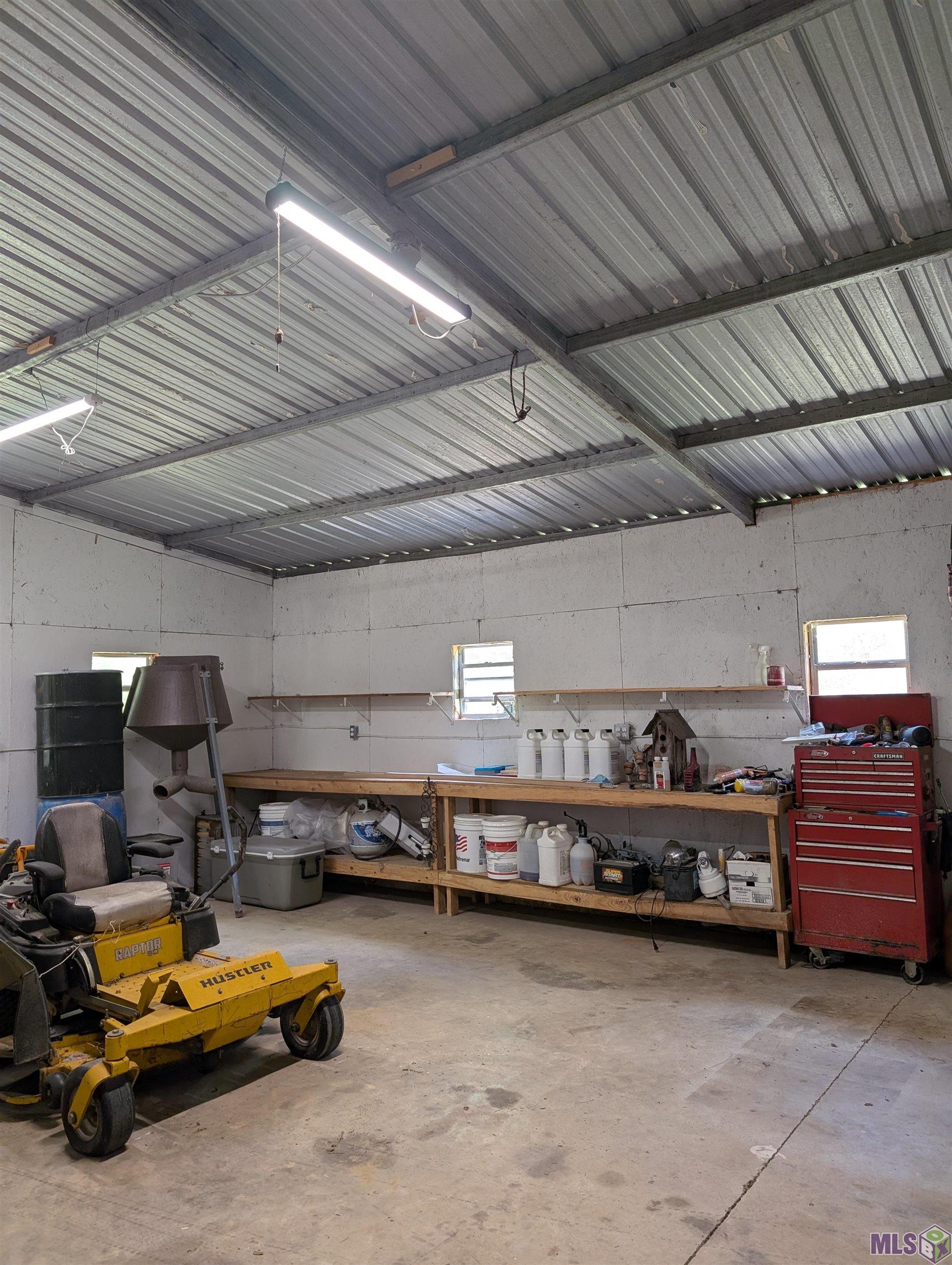 4855 Highway 952 Jackson, LA 70748 - Photo 22 of 34 WORKSHOP