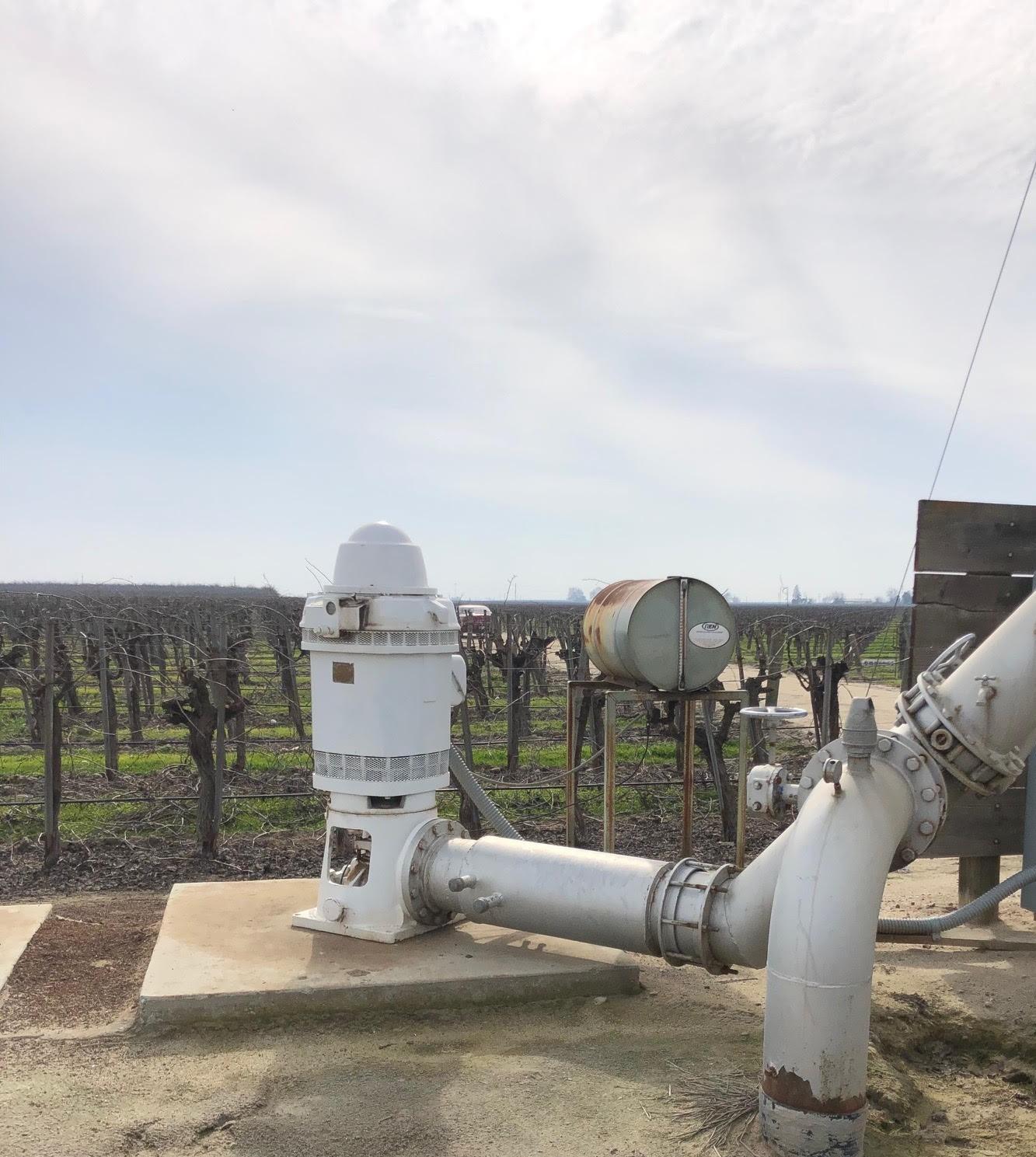 0 Road 23 Madera, CA 93637 - Photo 4 of 4 an outdoor sitting area with a tub