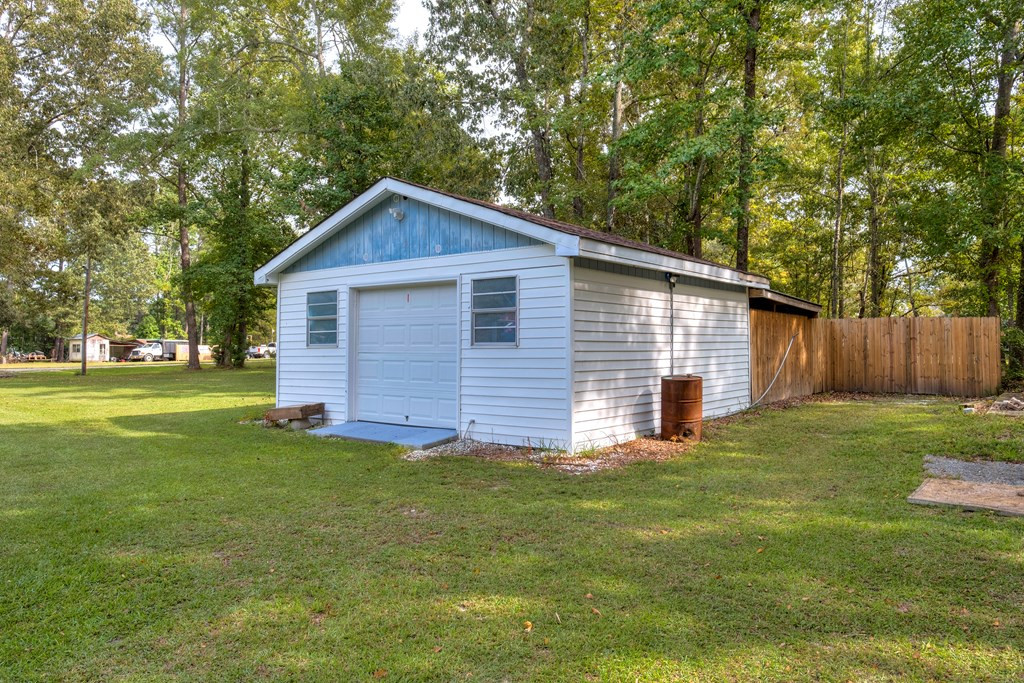 1051 Doyle Street Manning, SC 29102 - Photo 33 of 42 Gallery Image 33