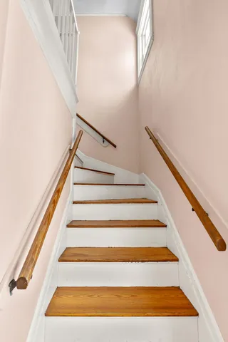 $305,000 | 28 Andrews Road, Bath, ME 04530