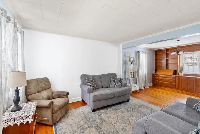 $305,000 | 28 Andrews Road, Bath, ME 04530