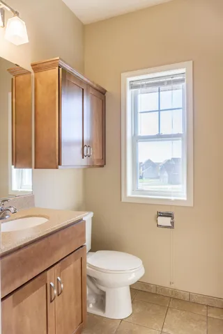 $2,350 | 2974 Clover Ridge Drive, Chaska, MN 55318