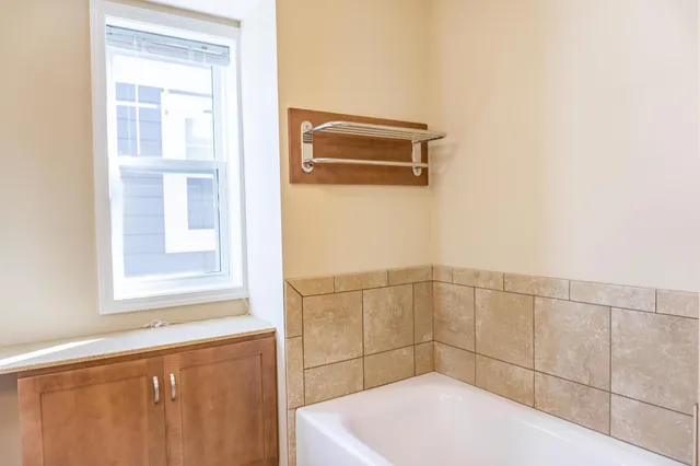 $2,350 | 2974 Clover Ridge Drive, Chaska, MN 55318