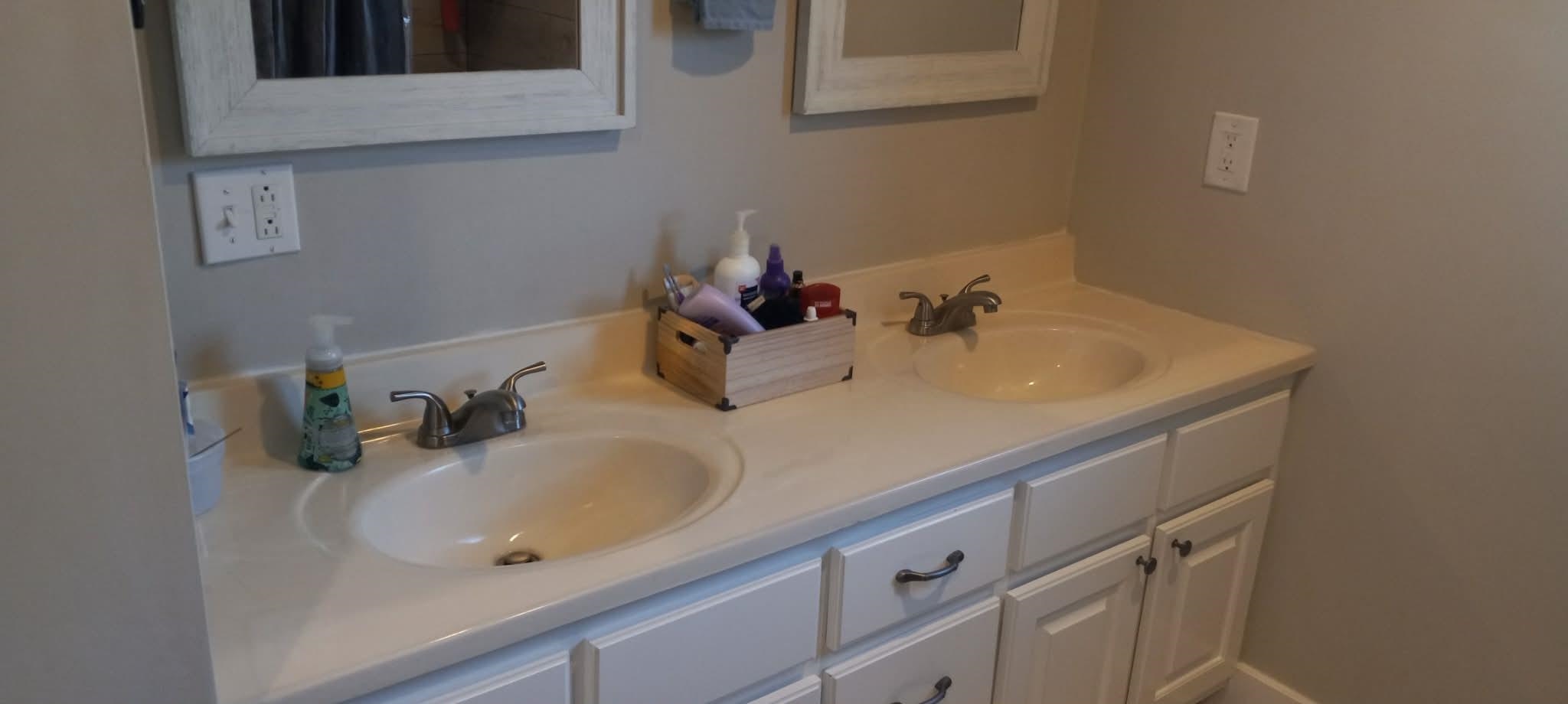 67 Cr 306 Road Iuka, MS 38852 - Photo 11 of 23 a bathroom with a sink and a mirror