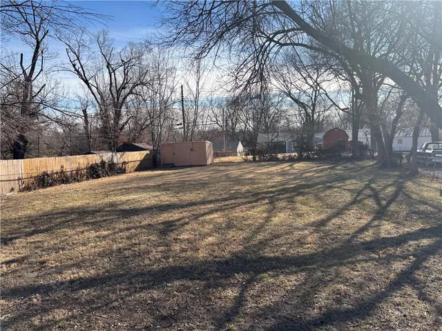 $214,750 | 609 Northeast 42nd Street, Kansas City, MO 64116