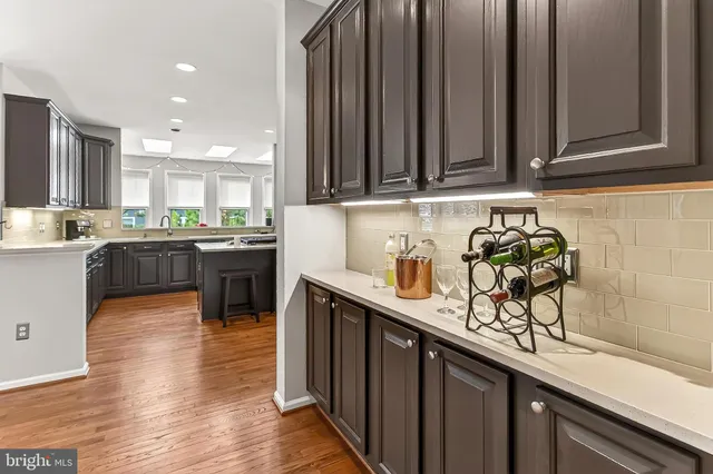 $1,079,000 | 7736 White Willow Court, Springfield, VA 22153