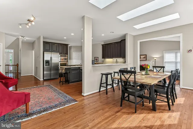 $1,079,000 | 7736 White Willow Court, Springfield, VA 22153