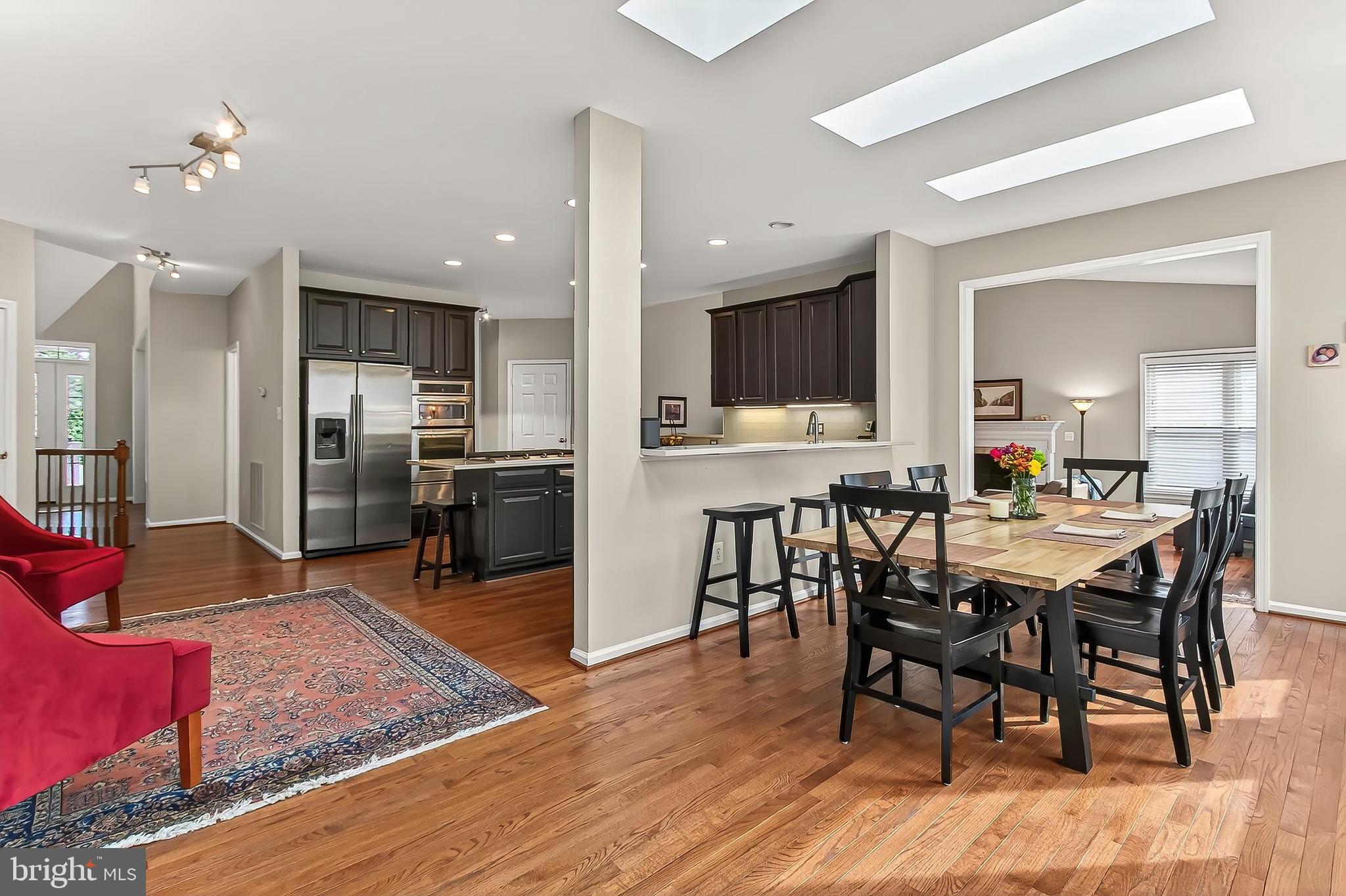 7736 White Willow Court Springfield, VA 22153 - Photo 26 of 84 Dining Area with 2nd Breakfast Bar