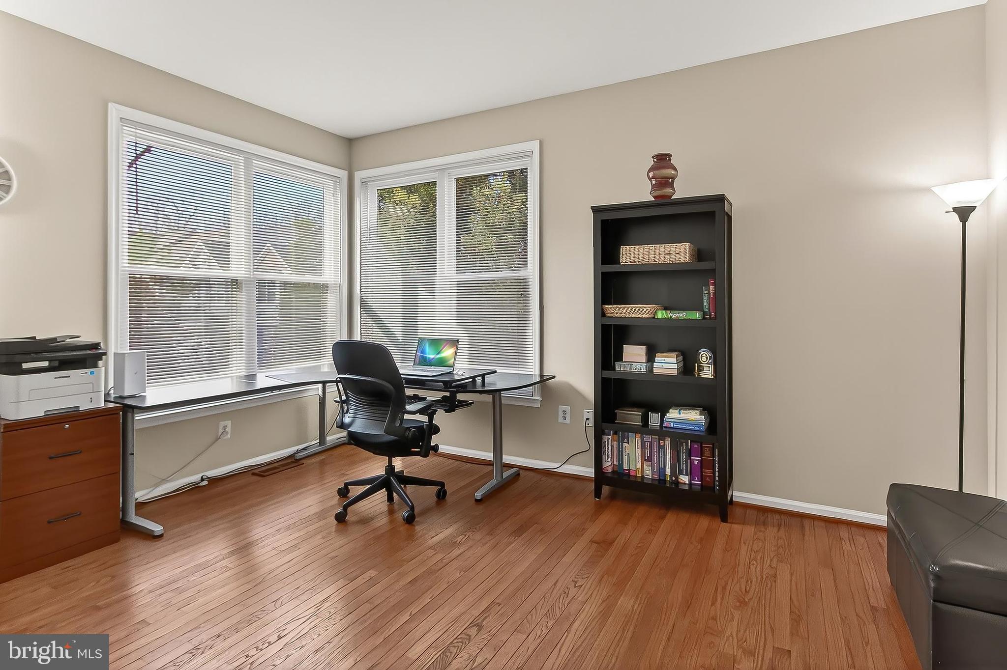 7736 White Willow Court Springfield, VA 22153 - Photo 33 of 84 Main Floor Office