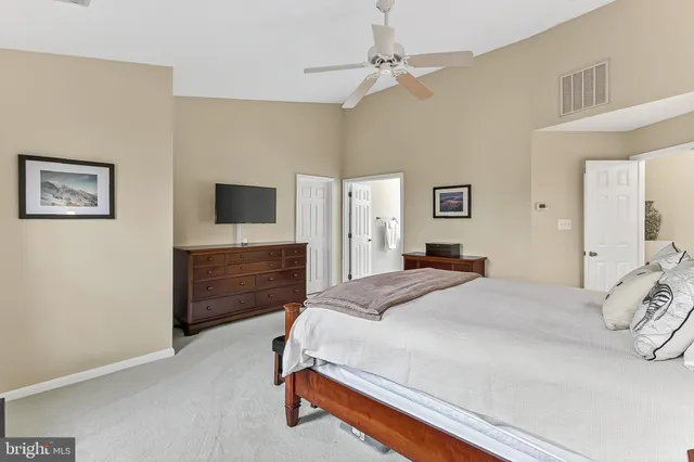 $1,079,000 | 7736 White Willow Court, Springfield, VA 22153