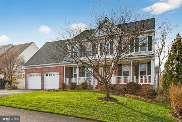 $1,079,000 | 7736 White Willow Court, Springfield, VA 22153