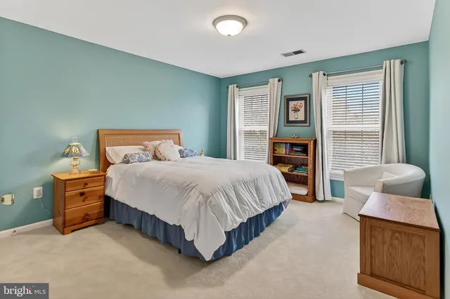 $1,079,000 | 7736 White Willow Court, Springfield, VA 22153